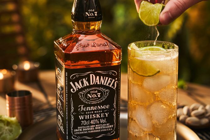 Website Blog Listing Image Top 5 Whiskies For Fathers Day